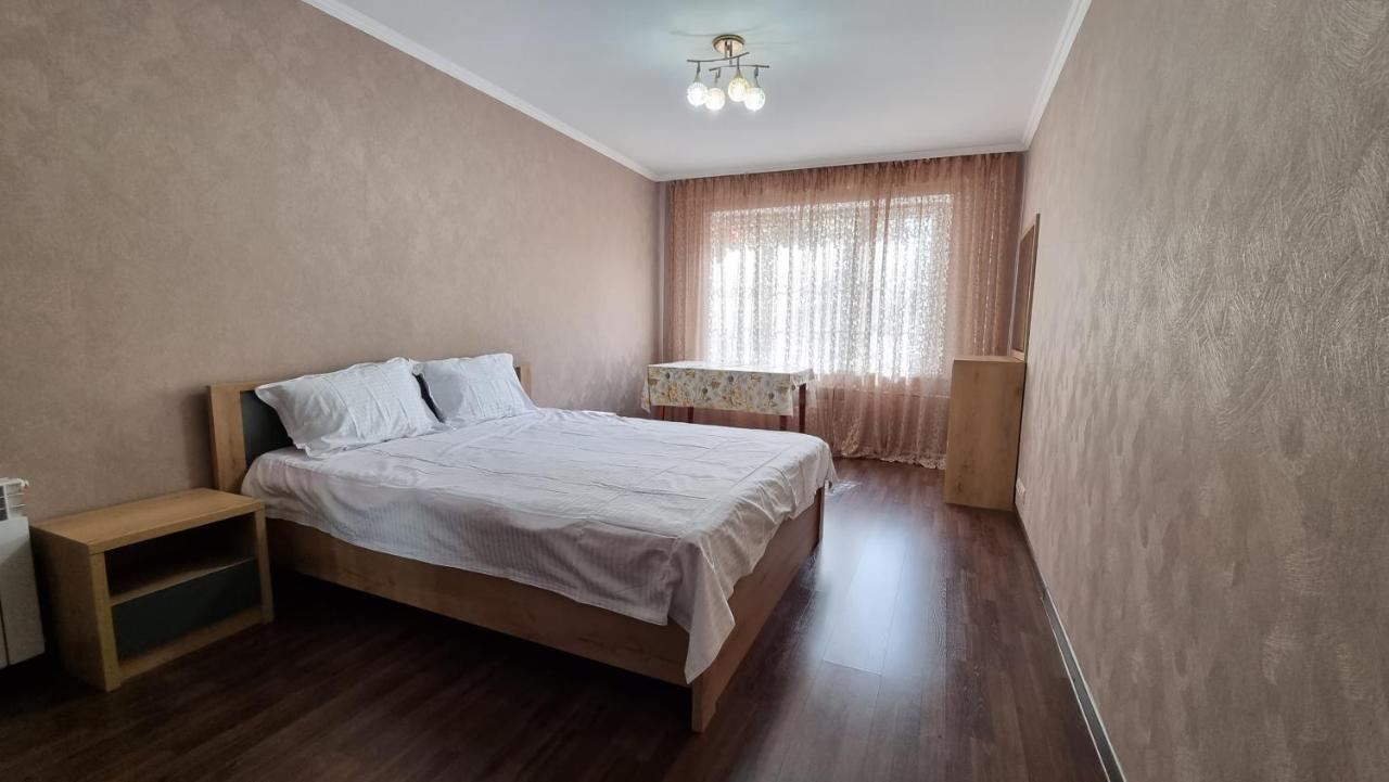 Koktem Apart In The Center Of Almaty Apartman Kültér fotó